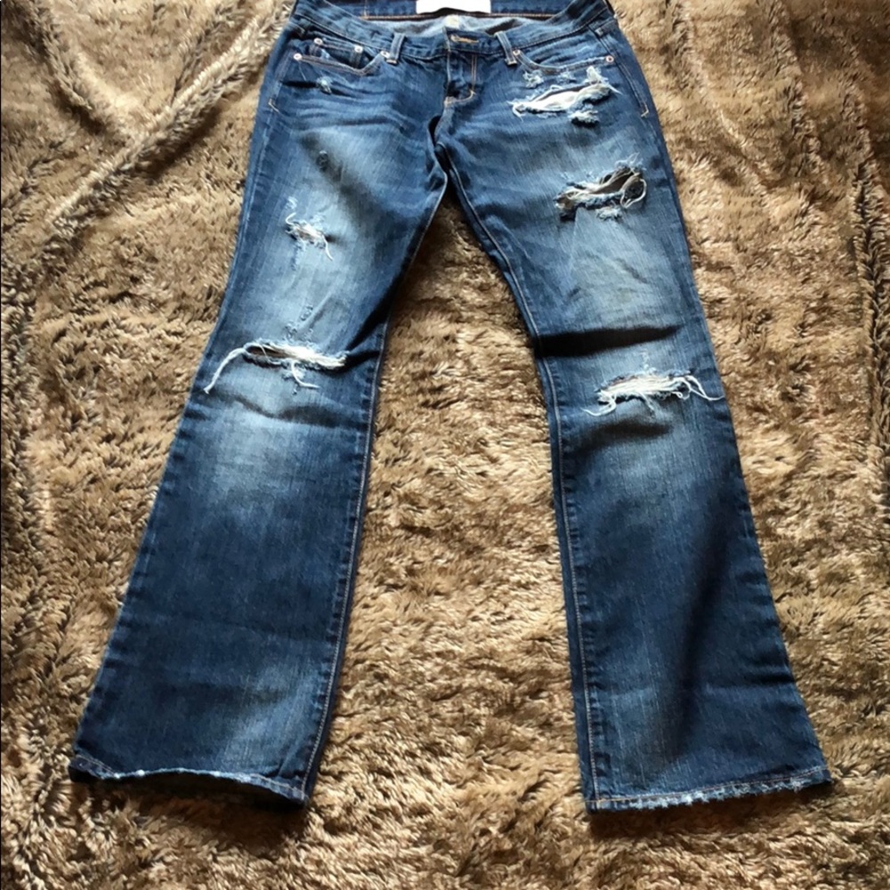 Distressed Jeans